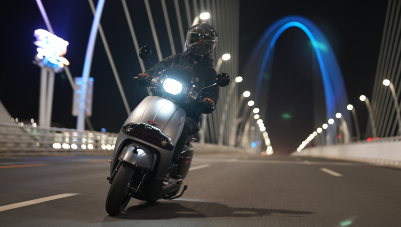 Sixties Club Sport - VICTORIA MOTORRAD