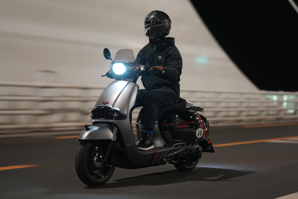 Sixties Club Sport - VICTORIA MOTORRAD